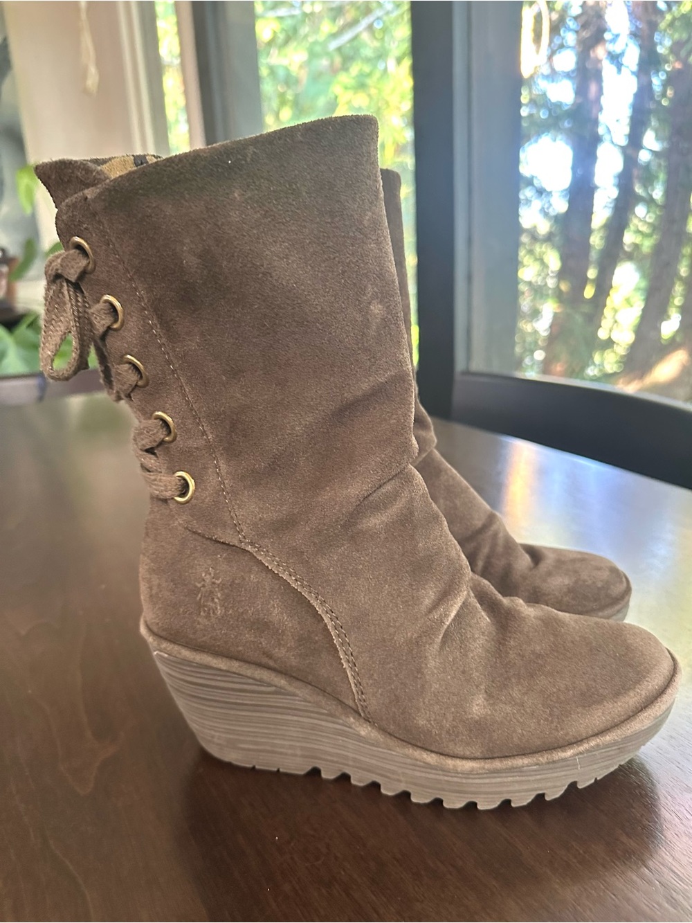 Fly London Yada Mid Calf Suede Wedge Brown Lace Up Back Boots 38 8 EUC